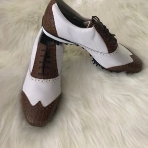 Women's FootJoy LoPro Wing Tip Golf Shoes